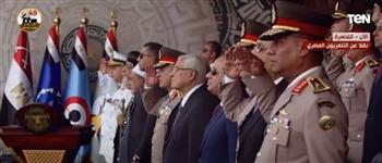 الرئيس السيسي يؤدي التحية لأرواح الشهداء في حفل تخرج طلاب الكليات العسكرية (فيديو)