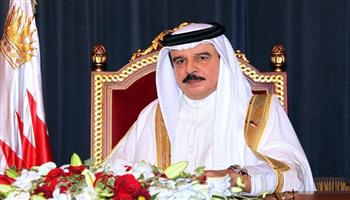 العاهل البحريني يؤكد حرص بلاده على تطوير العلاقات الثنائية مع العراق