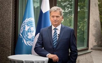 وزير الدفاع الفنلندي يتوقع بداية حرب باردة جديدة