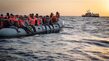الشرطة اليونانية تنقذ عشرات المهاجرين على الحدود مع تركيا