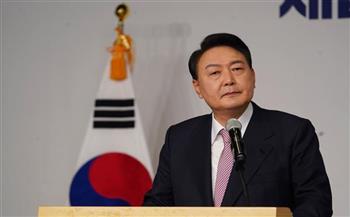 الرئيس الكوري الجنوبي يجري مباحثات مع رئيس اللجنة الأولمبية الدولية