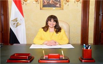 وزيرة الهجرة: الصيغة التنفيذية لقانون استيراد سيارات المصريين في الخارج ستصدر قريبا
