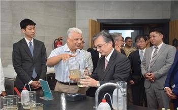  القوات المسلحة تنظم زيارة للسفير الياباني لمحطة معالجة مياه بحر البقر