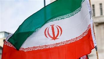 طهران تنتظر الإفراج عن أرصدة مالية عالقة في الخارج مقابل إطلاق سجناء أمريكيين