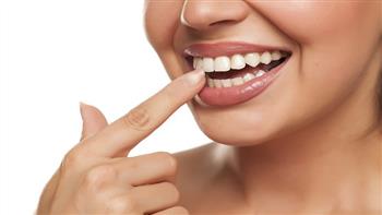 8 نصائح لتبيض الأسنان دون الذهاب للطبيب