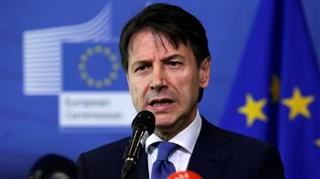رئيس وزراء إيطاليا السابق يحث على عدم تسليم أسلحة جديدة إلى أوكرانيا