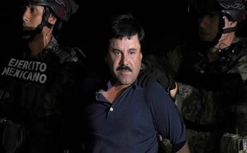 إمبراطور المخدرات المكسيكي "إل تشابو" يطلب إلغاء إدانته