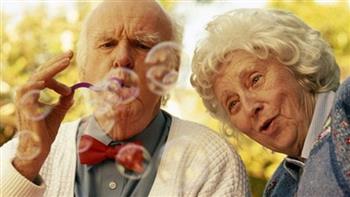 زواج «الونس».. حياة جديدة للمسنين