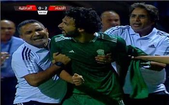 الإيقاف من 4 لـ8 مباريات ينتظر محمود علاء بعد طرده أمام الداخلية