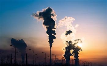 أستاذ دراسات بيئية : خفض الانبعاثات الحرارية ضرورة من الدول الصناعية الكبرى