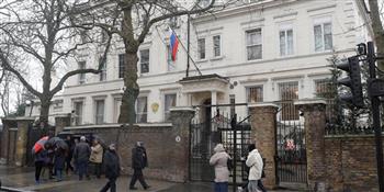السفارة الروسية في باريس تدين اعتداء أوكرانيين على روس في فرنسا