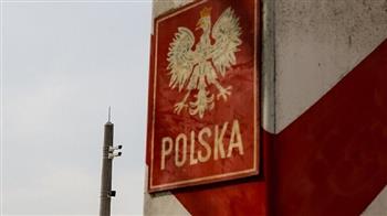 بولندا تعرب عن اهتمامها باستضافة أسلحة نووية أمريكية