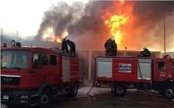 الحماية المدنية تحاصر حريق سوق بورفؤاد 
