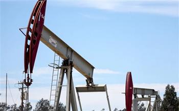 النفط يحقق مكاسب أسبوعية وسط مخاوف بشأن الإمدادت