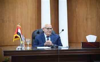 محافظ بورسعيد يشكر الرئيس السيسي للموافقة على إنشاء استاد النادي المصري