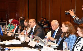 أحمد كمالي يترأس الاجتماع الأول للمجموعة الاستشارية الخاصة بمكون رؤية مصر 2030