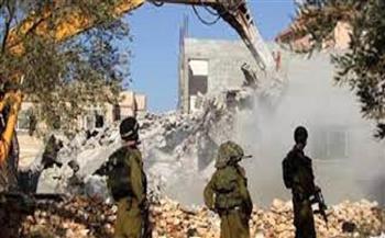 قوات الاحتلال الإسرائيلي تهدم منزلاً شرق الخليل 