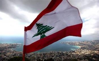 لبنان: اشتعال النار في مواد نفطية متسربة من خطي نقل البترول في سهل عكار