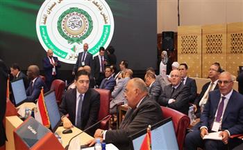 توافد وزراء الخارجية العرب إلى مقر القمة بالجزائر
