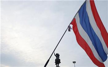 تنكيس الأعلام إلى المنتصف في تايلاند حدادا على ضحايا هجوم حضانة للأطفال