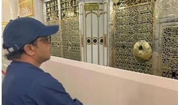 شاهد.. أحدث ظهور للنجم محمد هنيدي من أحد المساجد