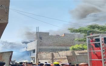 الحماية المدنية تسيطر على حريق بـ3 أحواش في سوهاج 