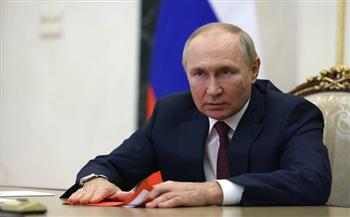 بوتين يأمر بتشكيل لجنة للوقوف على أسباب حادث انفجار جسر "كيرتش" بالقرم