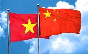 رئيسا الصين وفيتنام يتعهدان بتعزير الشراكة الاستراتيجية بين البلدين