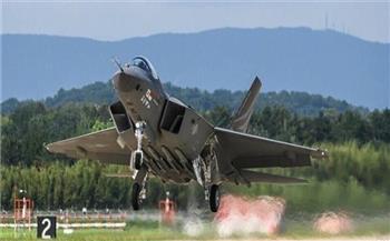 كوريا الجنوبية تنجح في اختبار ثاني طائرة مقاتلة من طراز KF-21