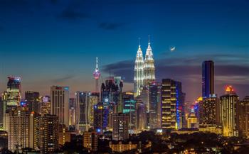 الاقتصاد الماليزي يسجل نموا بنسبة 14.2 في المائة في الربع الثالث من العام الجاري