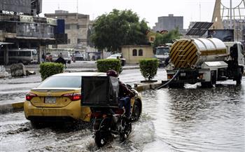 الأمطار تغرق شوارع بغداد وتتسبب بإعفاء عدد من المسؤولين