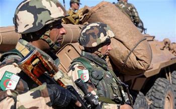 الجيش الجزائري: ضبط ٣ عناصر دعم للجماعات الإرهابية و١٠٨ مهاجرين غير شرعيين خلال أسبوع