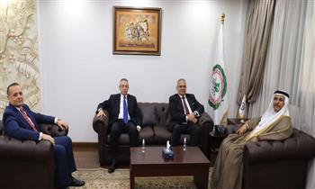 رئيس البرلمان العربي يبحث سبل تعزيز التعاون مع مجلس النواب