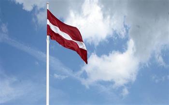 لاتفيا أول دولة أوروبية تدخل في كساد