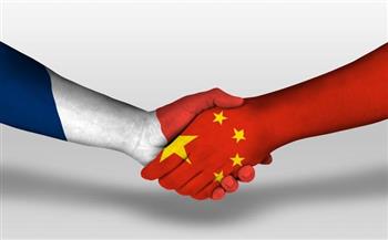 الصين و فرنسا تبحثان سبل تعزيز الشراكة والتعاون الاستراتيجي