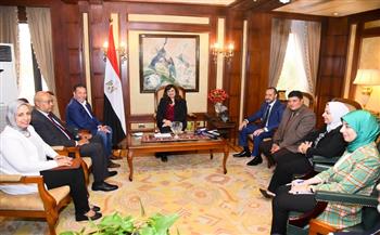 وزيرة الهجرة: كل الدعم والتشجيع لرجال الأعمال المصريين بالخارج للاسثتمار في أسواقنا