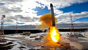 روسيا تدعو الدول النووية الخمس إلى وقف التلويح باستخدام أسلحة الدمار الشامل