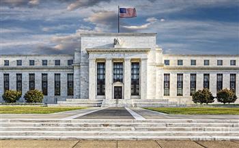 رئيس "الفيدرالي الامريكي": معدل رفع الفائدة قد يقل في اجتماع ديسمبر