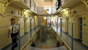 بريطانيا تُشدد العقوبات ضد الإرهابيين الذين يرتكبون الجرائم داخل السجون