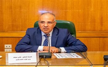 وزير الري يتابع موقف المشروعات المائية المنفذة بمحافظات الصعيد