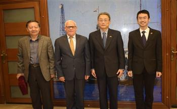 محافظ بورسعيد يبحث مع القنصل العام لجمهورية الصين الشعبية سبل التعاون