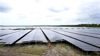 فرنسا: رينو توقع عقدًا ضخمًا في الطاقة الشمسية مع فولتاليا