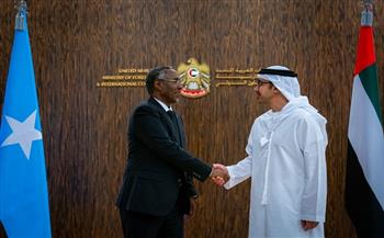 وزير الخارجية والتعاون الدولي الإماراتي يلتقي وزير الخارجية الصومالي
