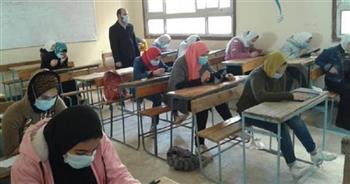 أخبار التعليم في مصر اليوم الاثنين 28-11-2022.. حقيقة تقديم موعد امتحانات الترم الأول بسبب الفيروس المخلوي
