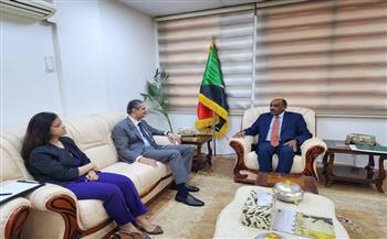 وزير الخارجية السوداني يؤكد حرص بلاده على تعزيز كافة أوجه التعاون مع مصر