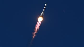 الدفاع الروسية تعلن إطلاق صاروخ "سويوز 2.1 بي" من قاعدة بليسيتسك الفضائية