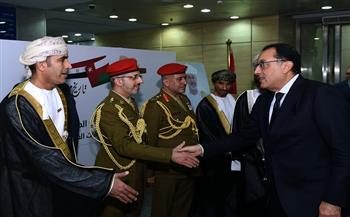 رئيس الوزراء يشهد احتفالية العيد الوطني الثاني والخمسين لسلطنة عمان