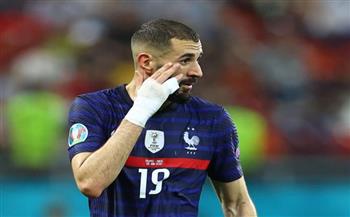 كأس العالم 2022.. «ديشامب» يوضح حقيقة عودة بنزيما لفرنسا 