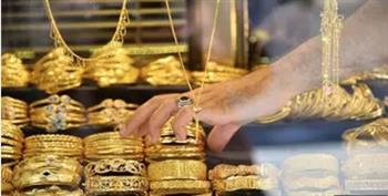 مستشار وزير التموين يفجر مفاجأة بشأن أسعار الذهب.. تعرف عليها