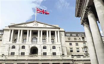 بنك إنجلترا المركزى يرفع الفائدة بأعلى وتيرة منذ 33 عاما